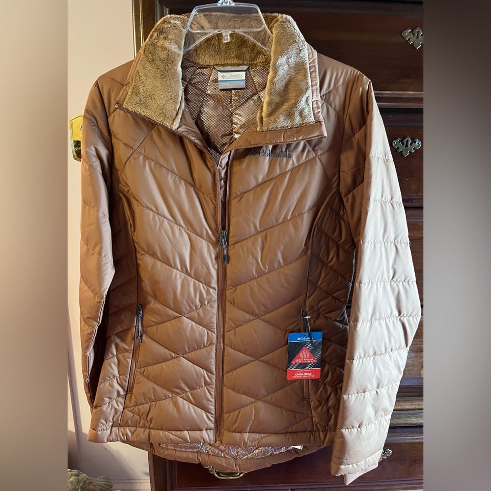 Columbia Beige Lined Winter Coat